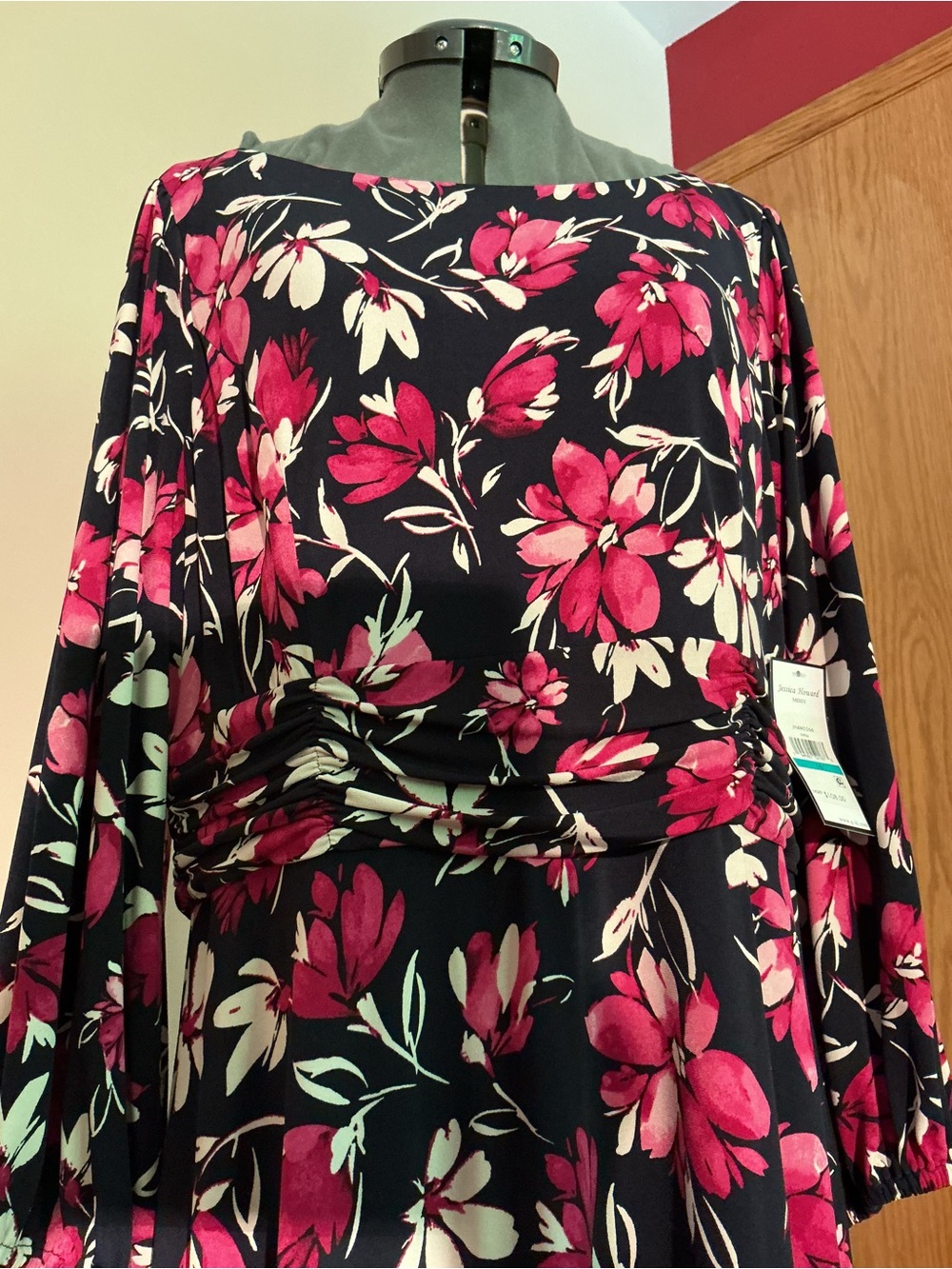 Jessica Howard Dark Navy Blue Dress with Pink Floral Print and Pockets - Picture 3 of 9